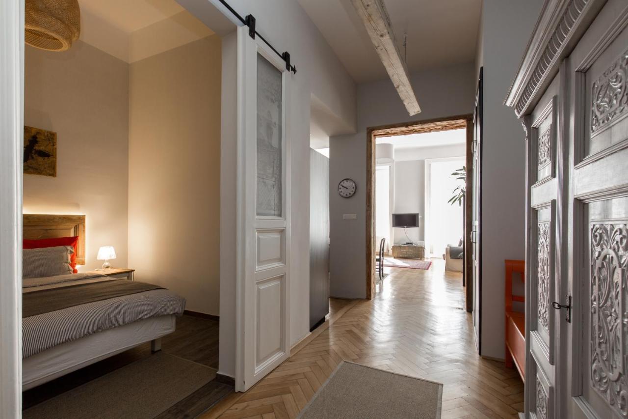 King Rustik & Central Apartment Budapest Exterior photo