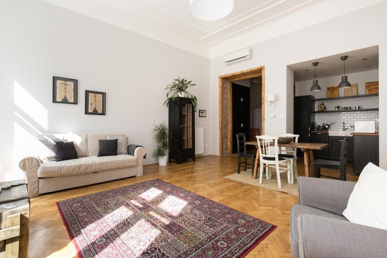 King Rustik & Central Apartment Budapest Exterior photo